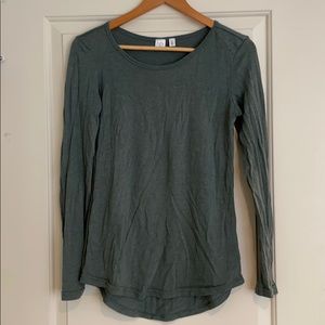 Long sleeved tee
